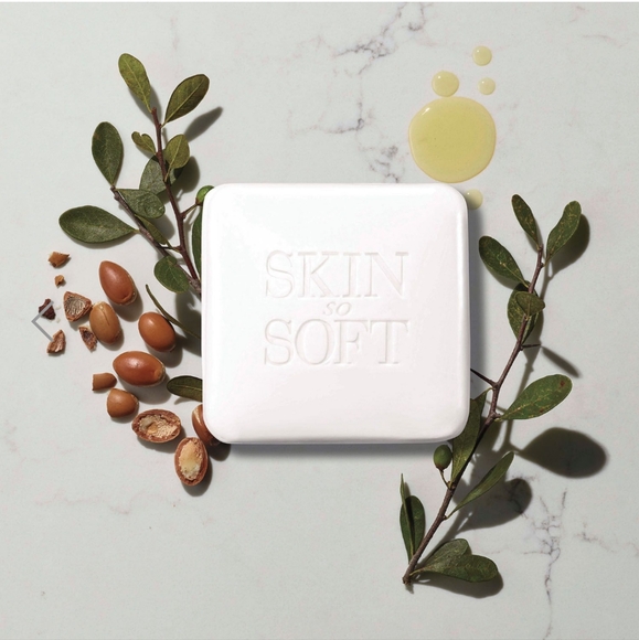 Skin So Soft Soft & Sensual Bar Soap  🆕 - Picture 2 of 4